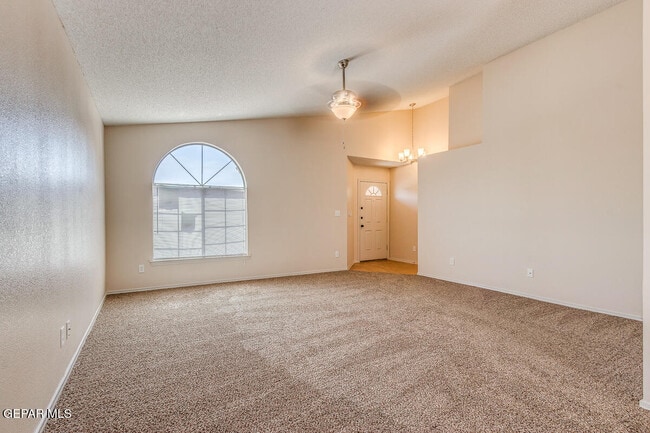 Building Photo - 11933 Mesquite Bush Dr