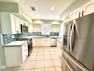 Building Photo - 1248 Seminole Dr