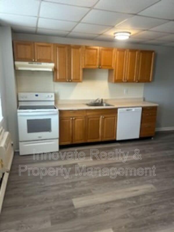 Photo - 29 Logan Ave House