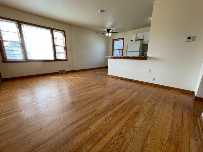 Building Photo - 7300 W Burleigh St