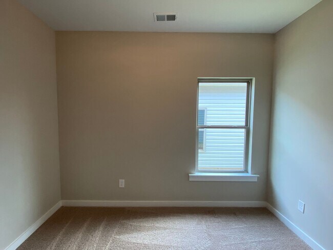Foto del edificio - Home for Rent in Cullman, AL… Available to View Now!!!