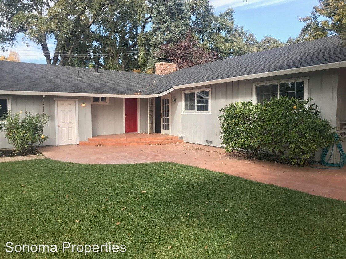 Foto principal - 4 br, 3 bath House - 730 Donner Avenue