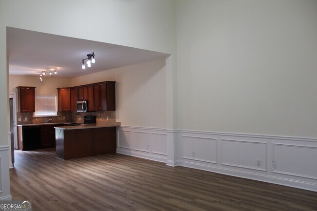 Foto del edificio - 8100 Burkhalter Rd