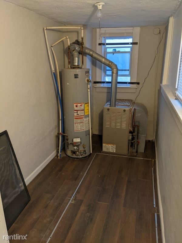 Foto del edificio - 3 br, 1 bath House - 3405 Hickory St