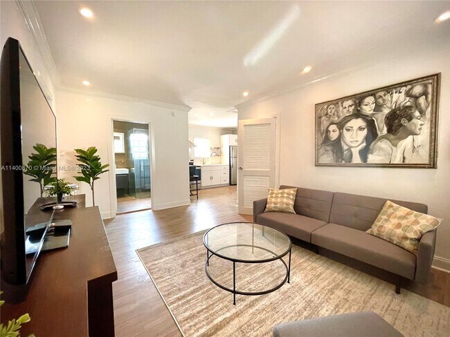 Foto del edificio - 2317 SW 23rd St