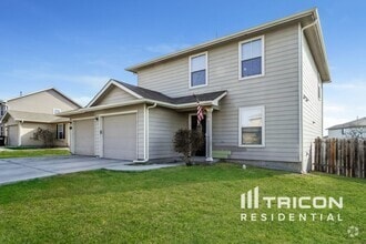 Building Photo - 2714 Moonrock