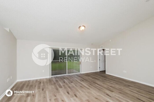 Building Photo - 1713 WAPELLO SE, 1713 WAPELLO AVE SE, PALM...