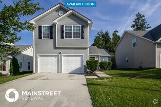 Building Photo - 2655 S Hills