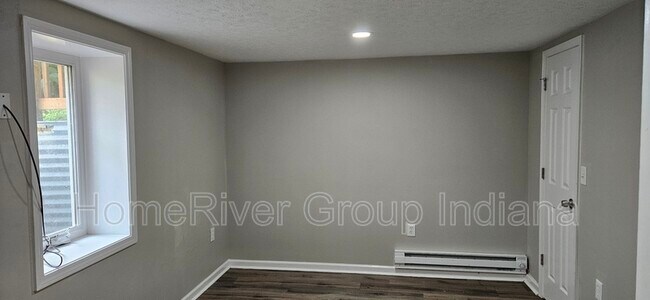Foto del edificio - 923 E 34th St