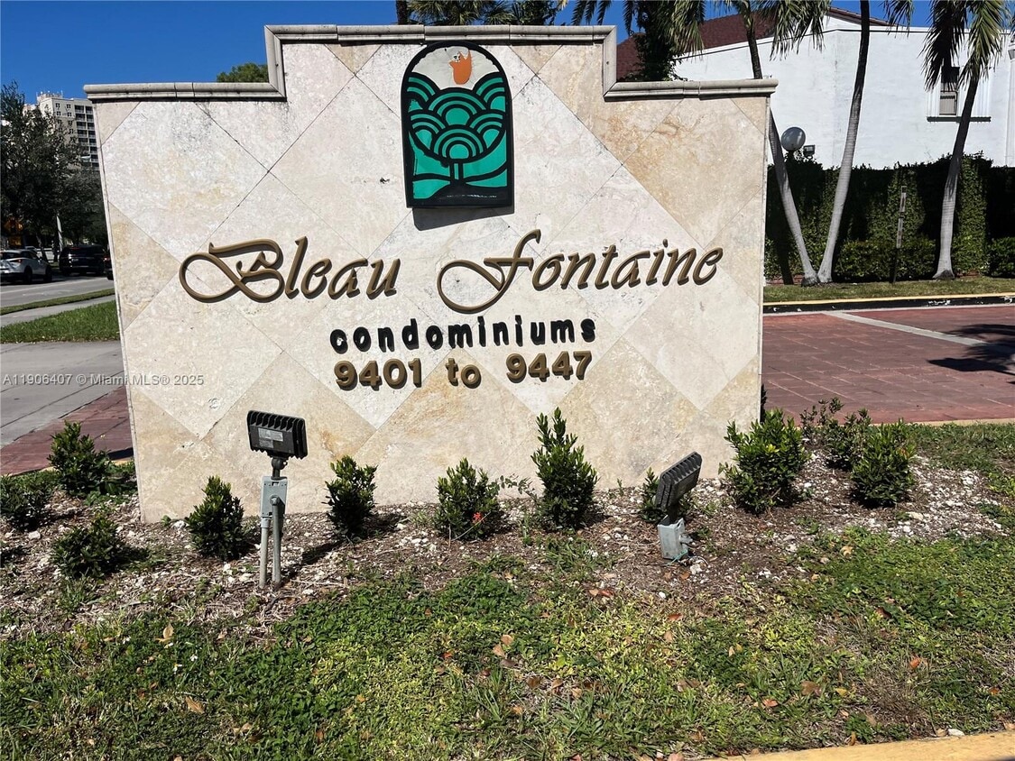 Foto principal - 9447 Fontainebleau Blvd