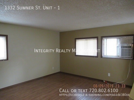 Foto del edificio - 1332 Sumner St
