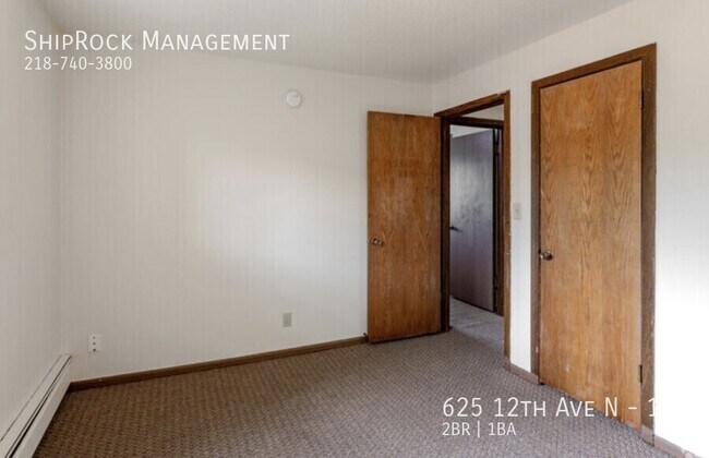Building Photo - 625 12th Ave N