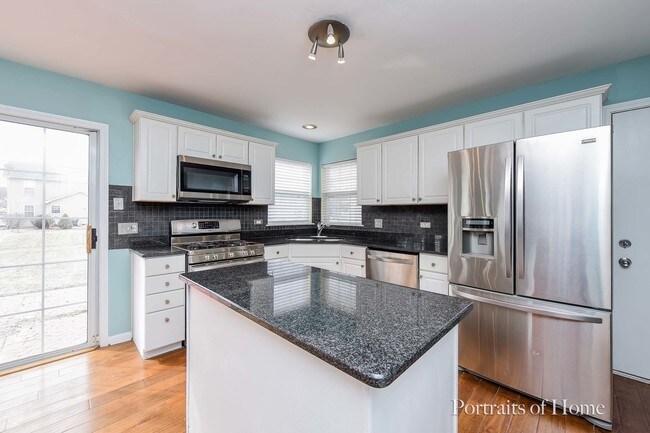 Foto del edificio - 2217 Cheshire Dr