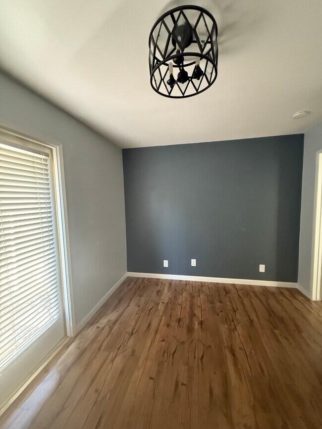 Foto del edificio - 1886 Fairway Park