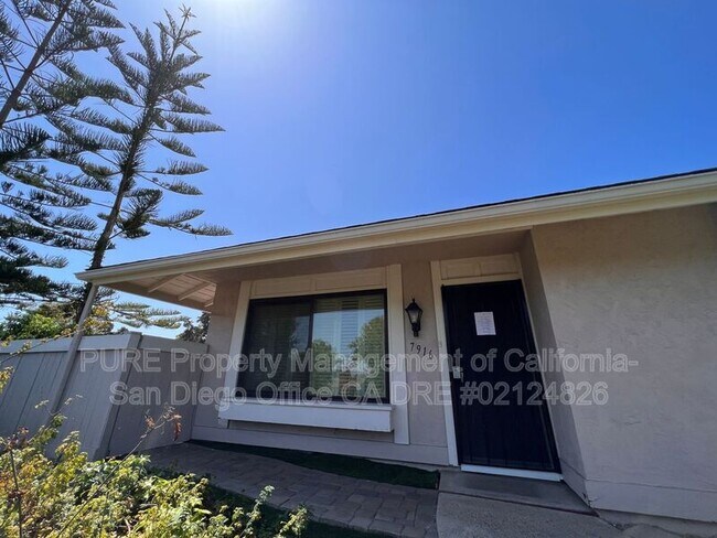 Building Photo - 7916 Playmor Terrace