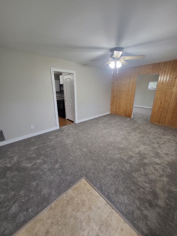 Building Photo - 2900 Powhattan Pl