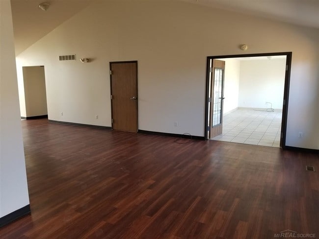 Building Photo - 53361 Zachary Dr