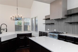 Building Photo - 624 Rockhurst Trail