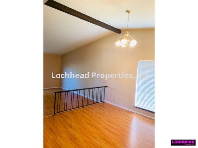 Foto del edificio - White Rock Village Subdivision in Dallas!!!!