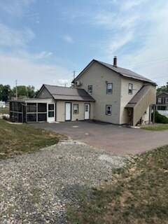 Foto del edificio - 1187 Bloom Rd