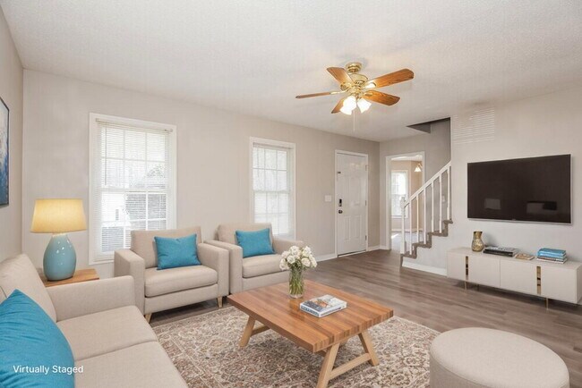 Foto del edificio - 201 Linville Ct