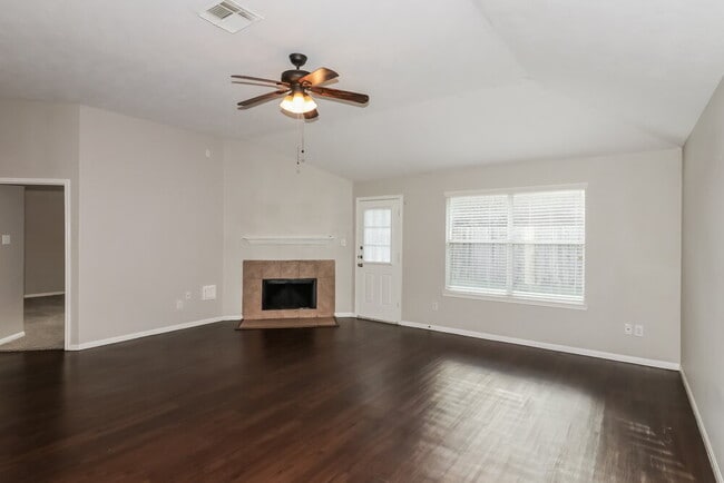 Building Photo - 18411 Atascocita Meadows Dr
