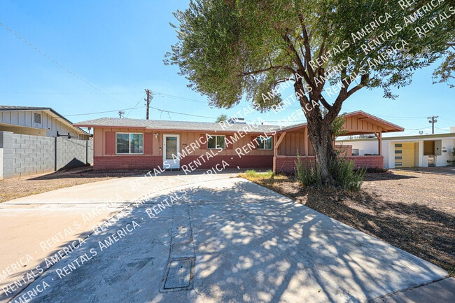 Building Photo - 7901 E Kimsey Ln