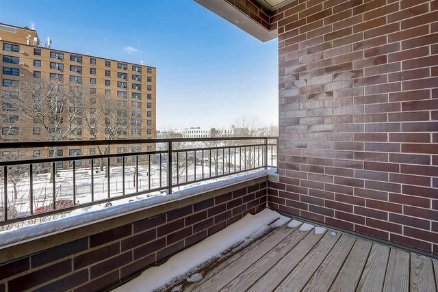 Building Photo - 6349 S Woodlawn Ave