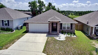 Building Photo - 5645 Guinevere Ln