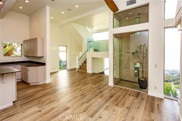 Foto del edificio - 805 Katella St