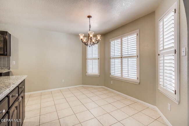 Building Photo - 6104 La Posta Dr
