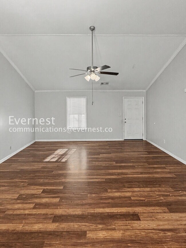 Foto del edificio - 540 Oglesby Bridge Rd SE