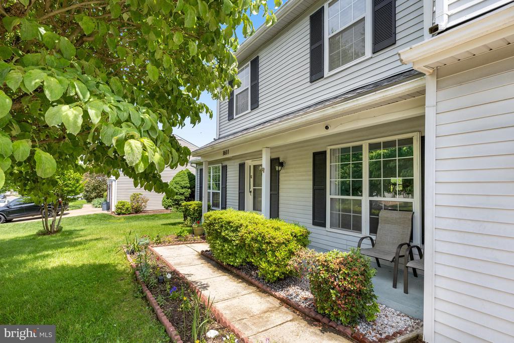 Foto principal - 1611 Blacksmith Ln