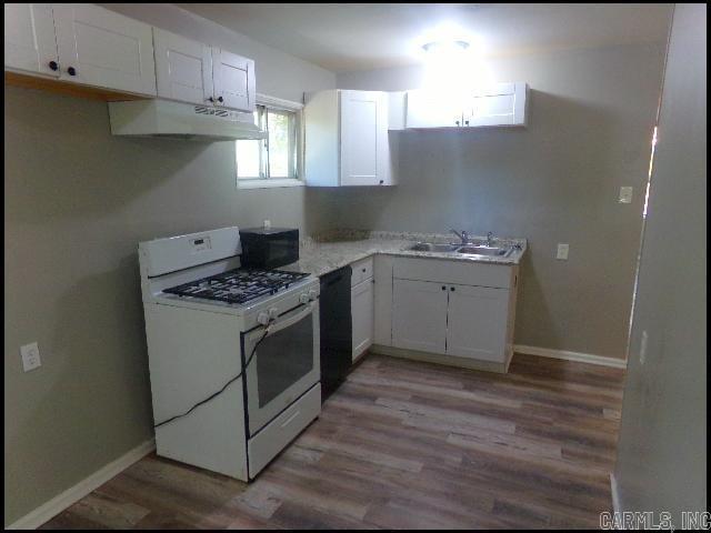 Building Photo - 3 N Meadowcliff Cir
