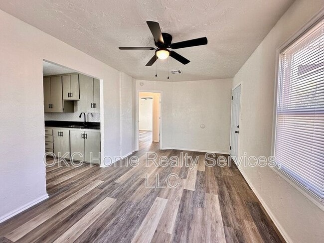 Photo - 3516 S St Clair Ave House