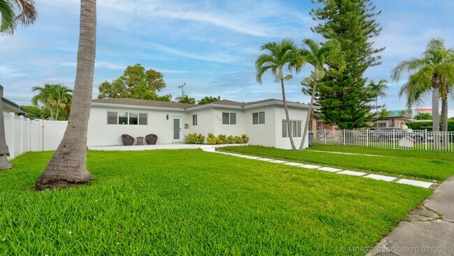 Foto del edificio - 7528 Buccaneer Ave