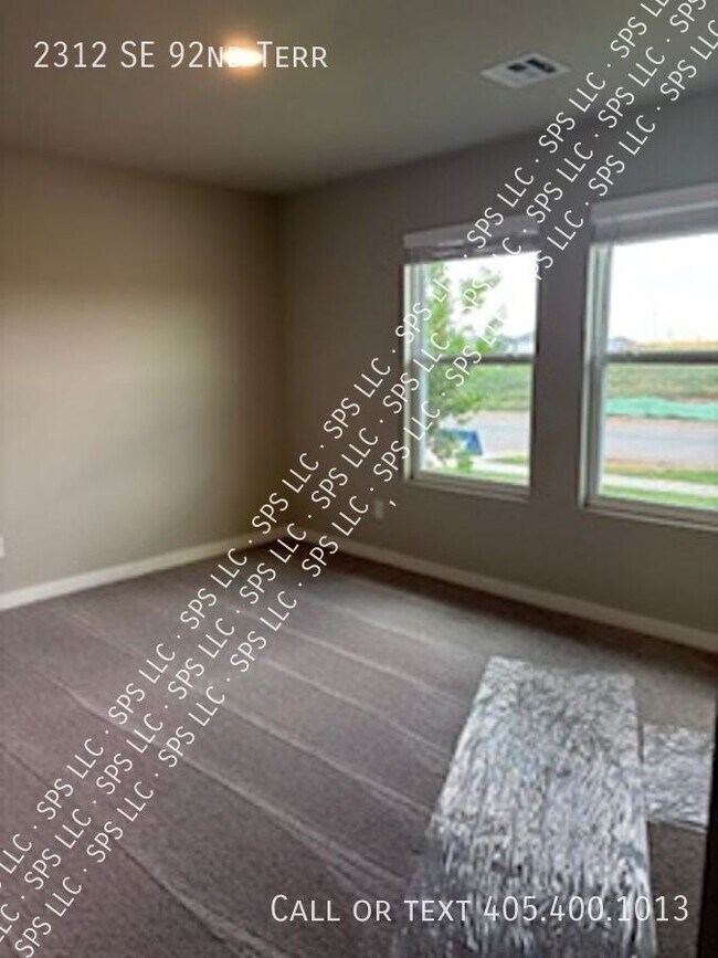 Foto del edificio - 2312 SE 92nd Terrace