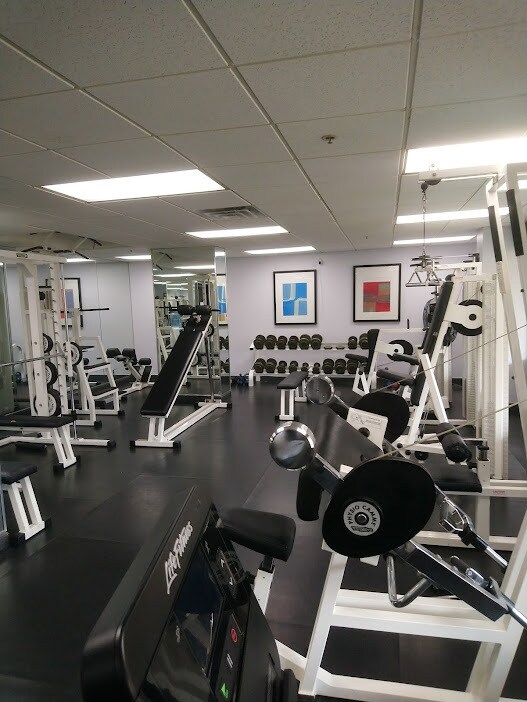 Foto del edificio - 5320 N Sheridan Rd