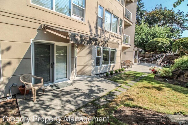 Building Photo - 2 br, 2 bath House - 836 2nd Ave 101