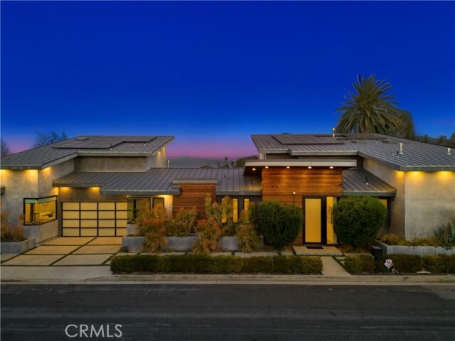 Building Photo - 18296 Karen Dr