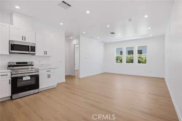 Foto del edificio - 7645 Melvin Ave