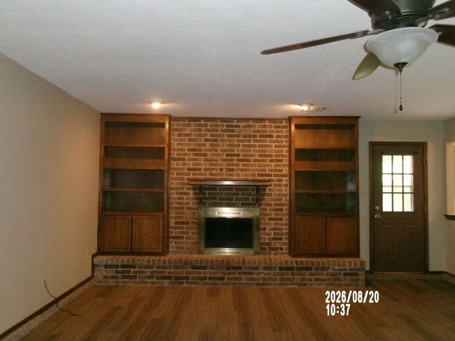 Building Photo - 7136 NW Birch Pl