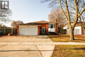 Building Photo - 118 Taylor Ave