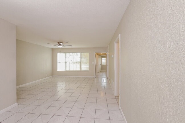 Building Photo - 6210 NW 13th St