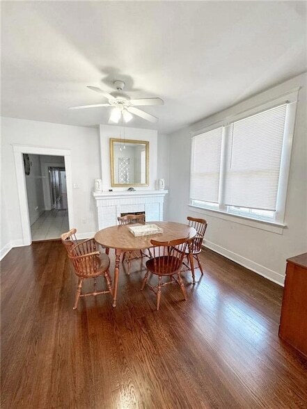 Building Photo - 719 Louque Pl