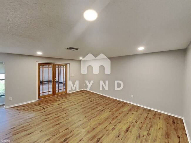 Foto del edificio - 3 br, 2 bath House - 2036 Whitney Dr