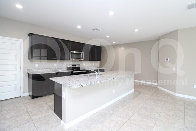 Foto del edificio - 5330 W Alta Mesa Ave