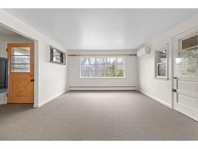 Building Photo - 32 Rathbun Rd