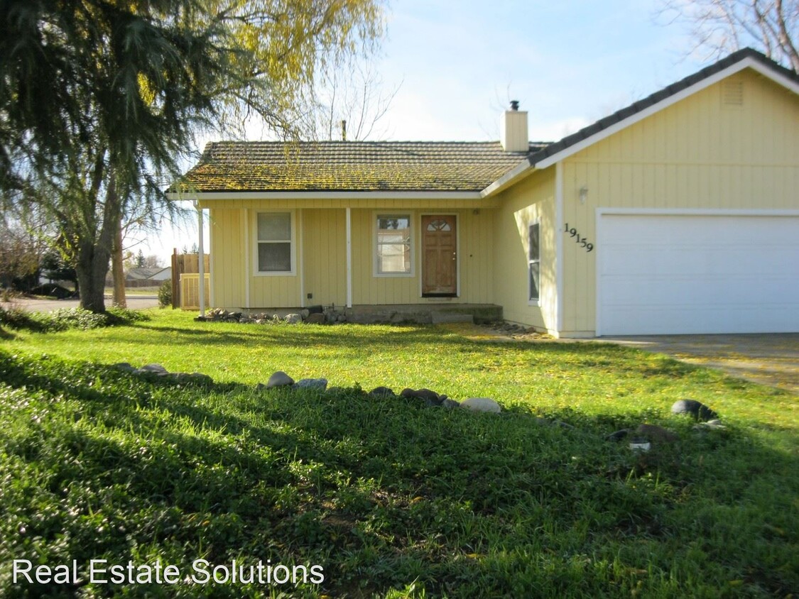 Primary Photo - 2 br, 2 bath House - 19159 Yar Place