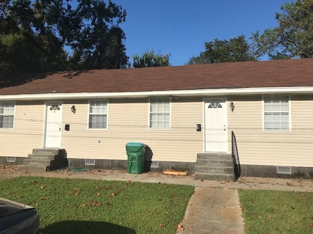 Primary Photo - Newly Renovated 250 off first month rent